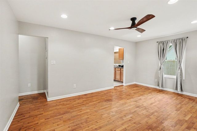 111 Oliver Street, Bangor, MI 49013