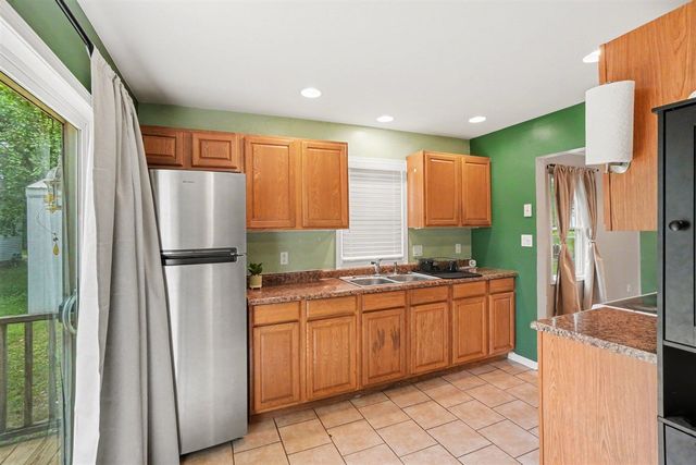 111 Oliver Street, Bangor, MI 49013
