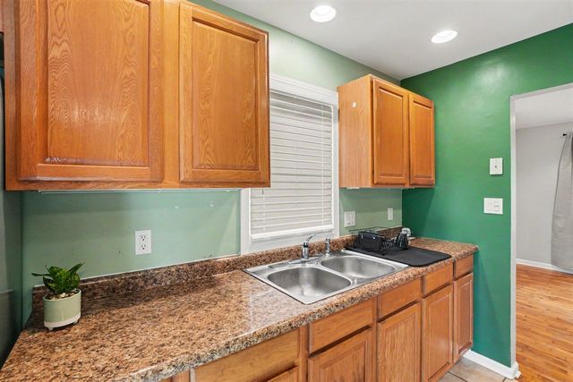 111 Oliver Street, Bangor, MI 49013