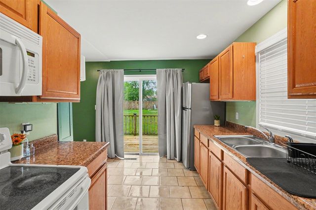 111 Oliver Street, Bangor, MI 49013