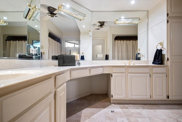 12 Club Manor, Maumelle, AR 72113