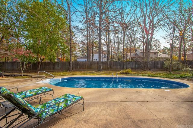 12 Club Manor, Maumelle, AR 72113