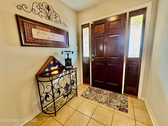 2101 Rhonda Avenue, Ocean Springs, MS 39564