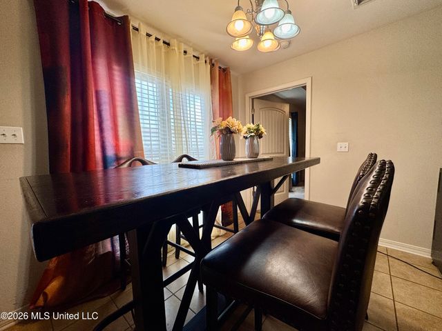 2101 Rhonda Avenue, Ocean Springs, MS 39564