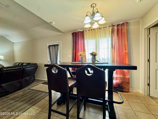 2101 Rhonda Avenue, Ocean Springs, MS 39564