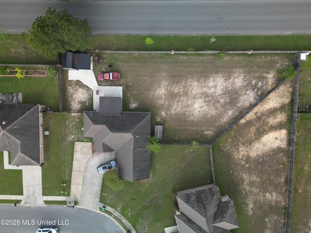 2101 Rhonda Avenue, Ocean Springs, MS 39564