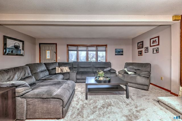 178 South Montowese Street, Branford, CT 06405