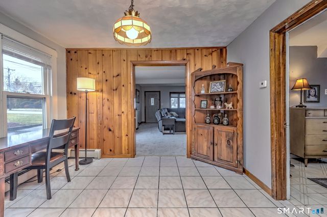 178 South Montowese Street, Branford, CT 06405