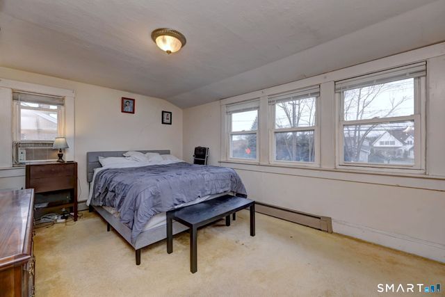 178 South Montowese Street, Branford, CT 06405