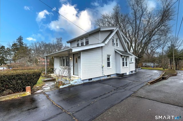 178 South Montowese Street, Branford, CT 06405