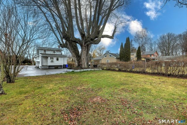 178 South Montowese Street, Branford, CT 06405