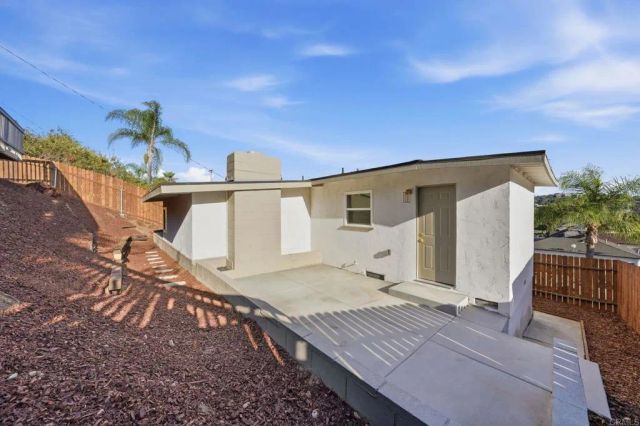 7314 Stanford Avenue, La Mesa, CA 91942
