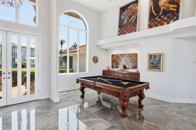 8565 SE Palm Street SE, Hobe Sound, FL 33455