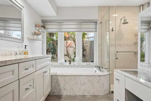 8565 SE Palm Street SE, Hobe Sound, FL 33455