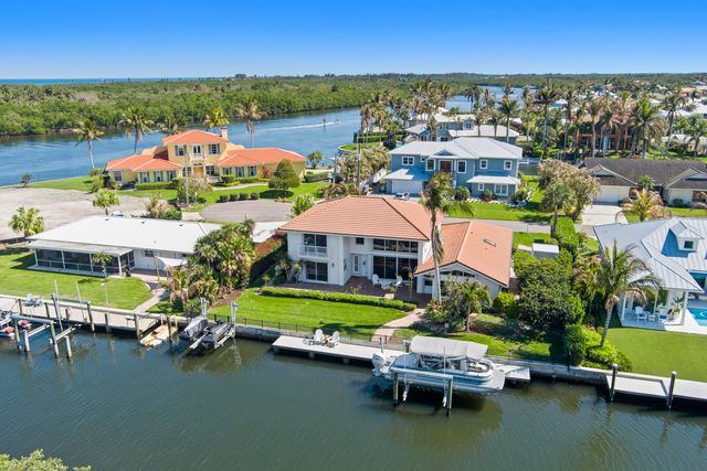 8565 SE Palm Street SE, Hobe Sound, FL 33455