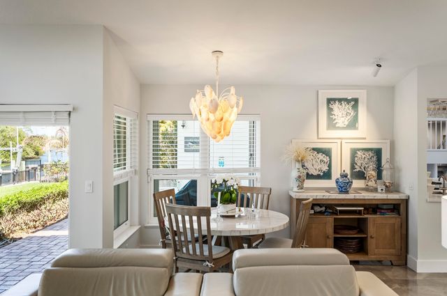 8565 SE Palm Street SE, Hobe Sound, FL 33455