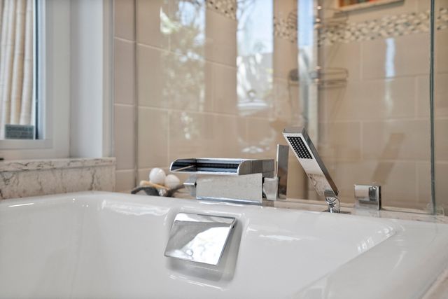 8565 SE Palm Street SE, Hobe Sound, FL 33455