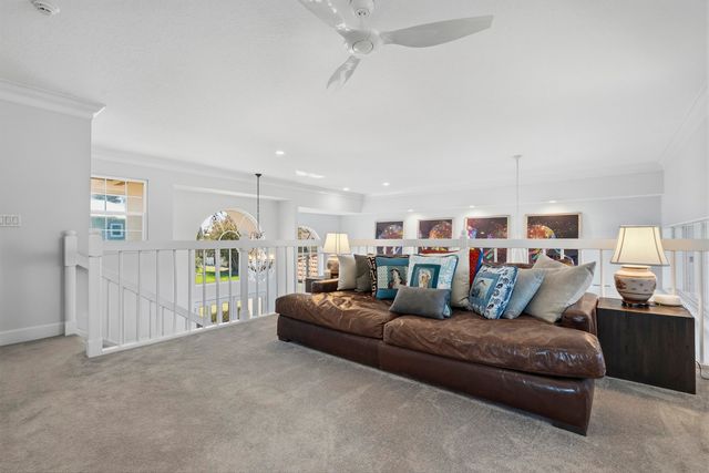 8565 SE Palm Street SE, Hobe Sound, FL 33455