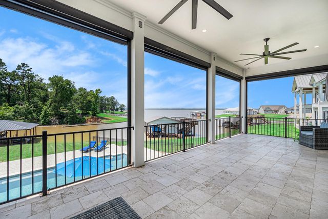 111 Seagull Path, Point Blank, TX 77364