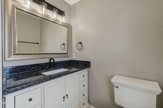 1915 Woodhue Drive, Burlington, NC 27215