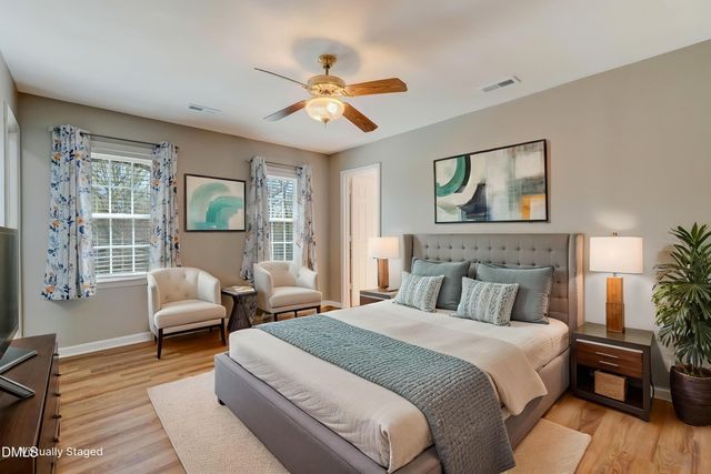 1915 Woodhue Drive, Burlington, NC 27215