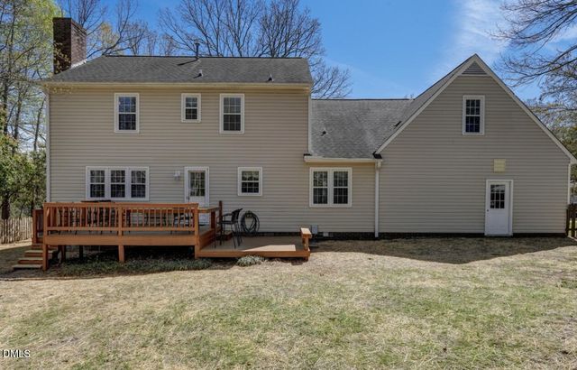 1915 Woodhue Drive, Burlington, NC 27215