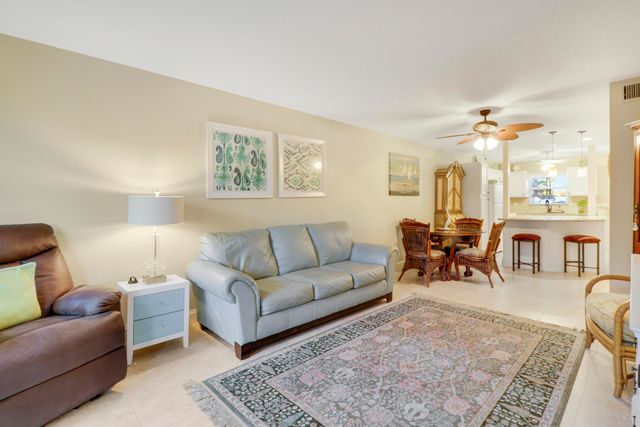 2929 SE Ocean Boulevard 112-2, Stuart, FL 34996