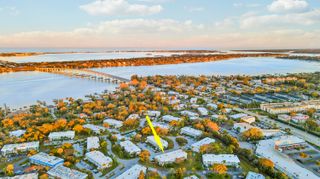 2929 SE Ocean Boulevard 112-2, Stuart, FL 34996