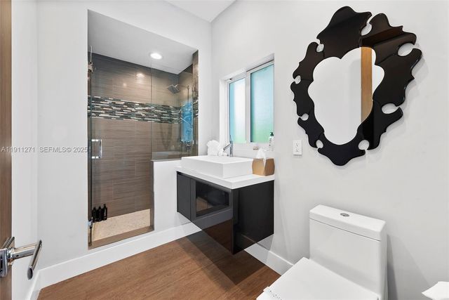 1319 Seminole Drive, Fort Lauderdale, FL 33304
