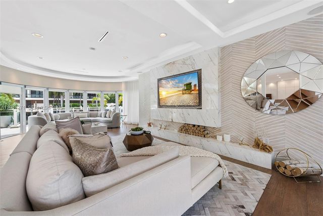 1319 Seminole Drive, Fort Lauderdale, FL 33304