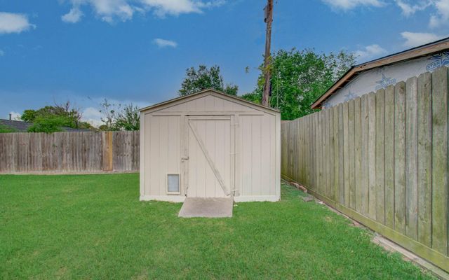 10510 Kittrell Street, Houston, TX 77034