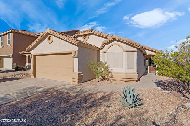 10780 S Piety Hill Drive, Vail, AZ 85641