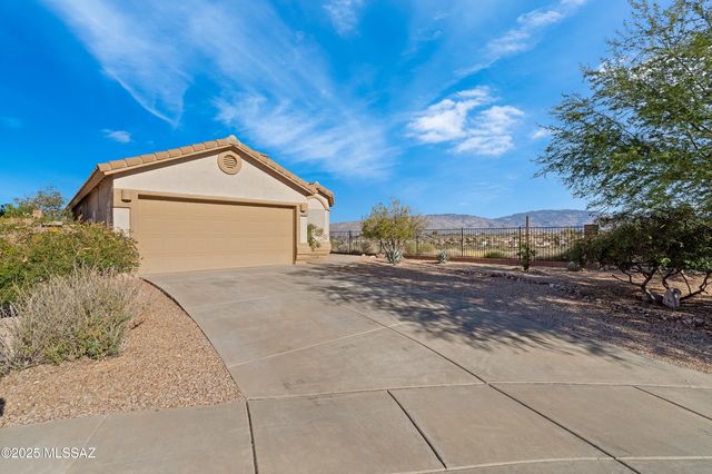 10780 S Piety Hill Drive, Vail, AZ 85641