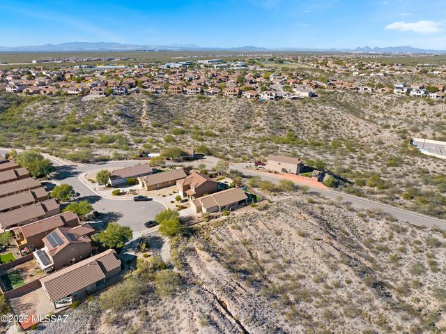 10780 S Piety Hill Drive, Vail, AZ 85641