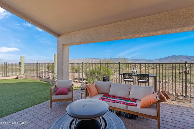 10780 S Piety Hill Drive, Vail, AZ 85641