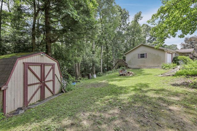 25775 Mundy Road, Rockbridge, OH 43149