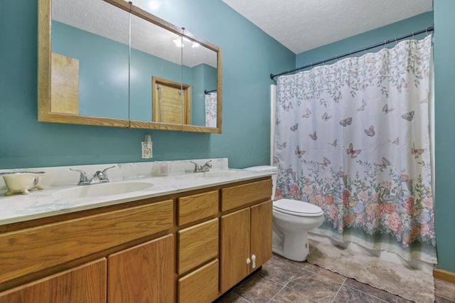 25775 Mundy Road, Rockbridge, OH 43149