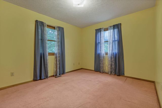 25775 Mundy Road, Rockbridge, OH 43149