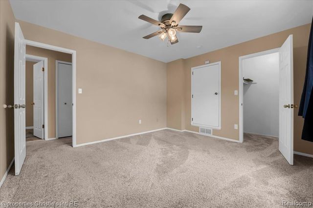 41297 S Woodbury Green Drive, Van Buren Twp, MI 48111
