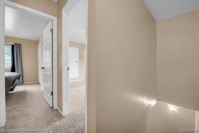 41297 S Woodbury Green Drive, Van Buren Twp, MI 48111