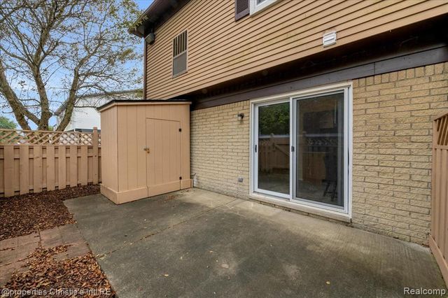 41297 S Woodbury Green Drive, Van Buren Twp, MI 48111