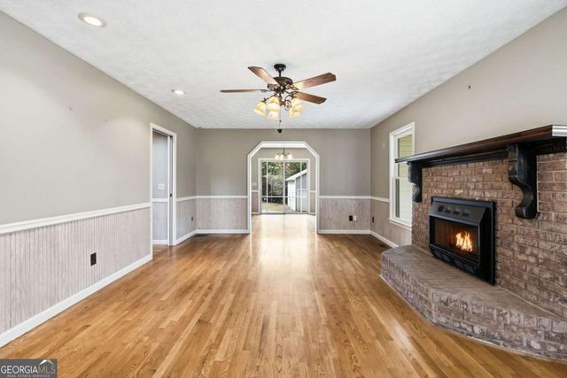 1215 Crossroads Church Road, Ellijay, GA 30540