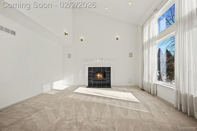 1366 Cartwright Lane, South Lyon, MI 48178