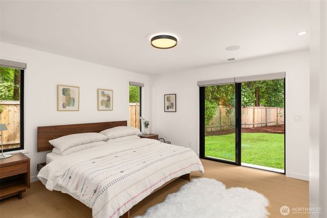 3028 249th Avenue SE, Sammamish, WA 98075