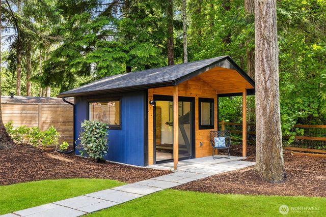 3028 249th Avenue SE, Sammamish, WA 98075