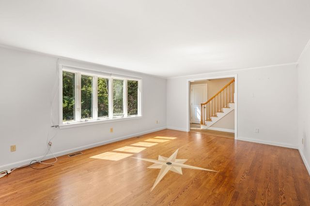 46 Wayne Rd, Bourne, MA 02532