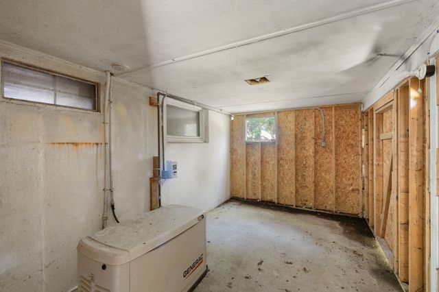 46 Wayne Rd, Bourne, MA 02532