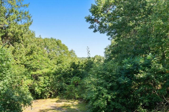46 Wayne Rd, Bourne, MA 02532