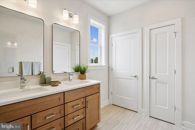 205 ALLEN LN, Poolesville, MD 20837