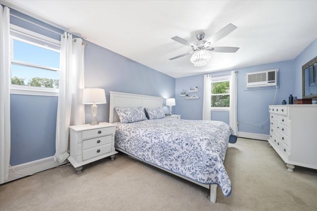 188 Patricia Lane, Manchester, NH 03104